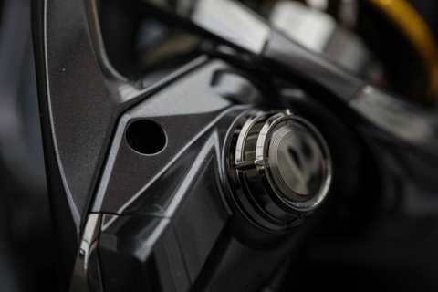 Купить катушку Shimano Twin power 4000XG FD в Киеве в магазине